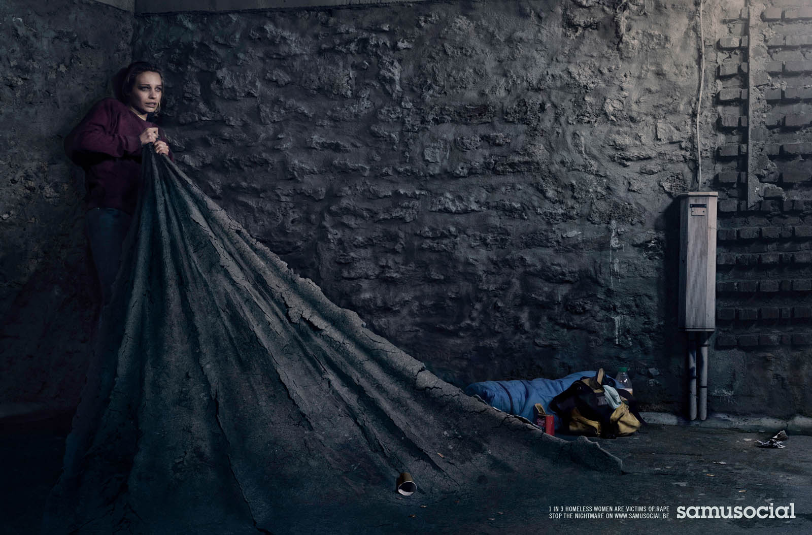 llllitl-samu-social-rape-viol-femme-women-sans-abri-homeless-clochard-bum-publicité-print-advertising-publicis-conseil-paris-france-mai-2012