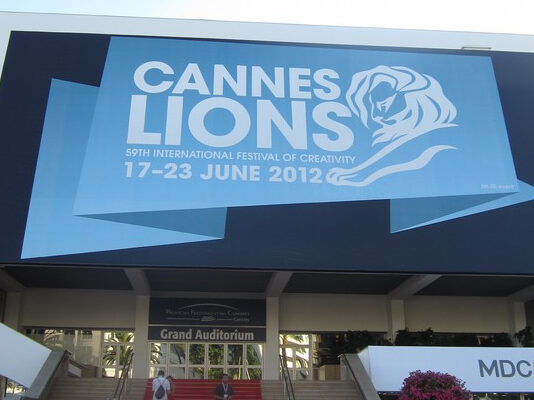 llllitl-cannes-lions-festival-of-creativity-2012-59th-edition-17-23-june-2012-logo-poster-12