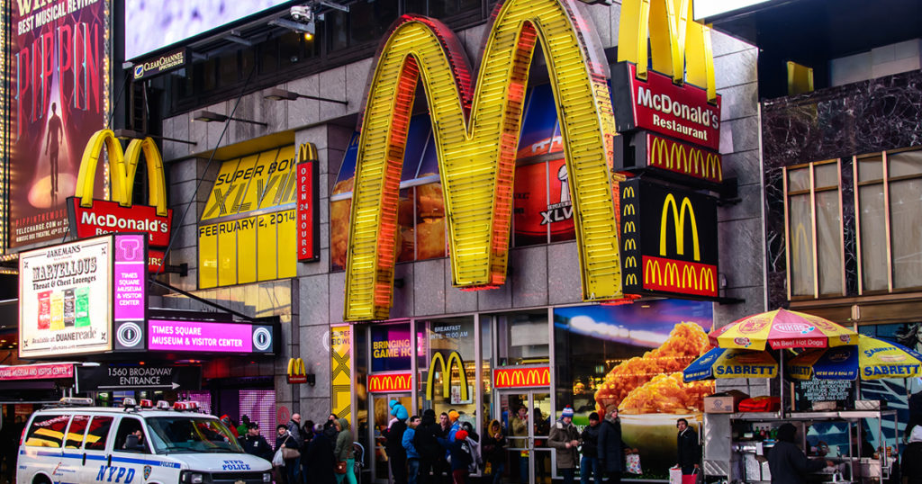 McDonalds : 22 chiffres clés sur le 1er fast food du monde •LLLLITL