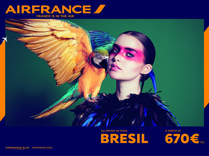 air-france-publicité-affiche-print-marketing-2014-france-is-in-the-air-paris-versailles-A380-new-york-sky-priority-brésil-dakar-agence-betc-1