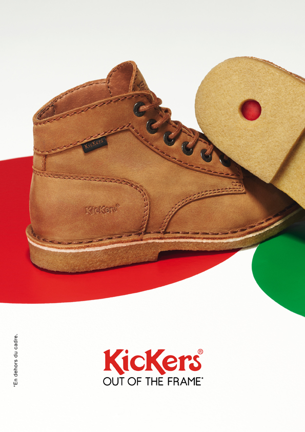 kickers-publicité-marketing-affiches-prints-rouge-vert-chaussures-homme-femme-enfant-out-of-the-frame-agence-la-chose-paris-7