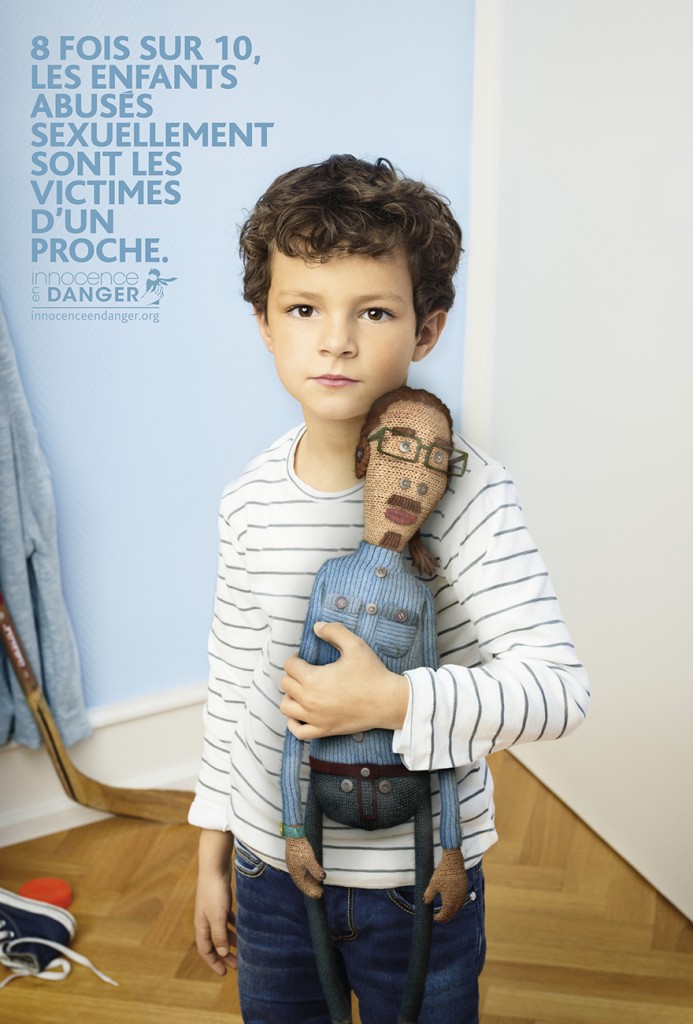 innocence-en-danger-enfants-victimes-abus-sexuels-publicite-marketing-communication-agence-rosapark-3