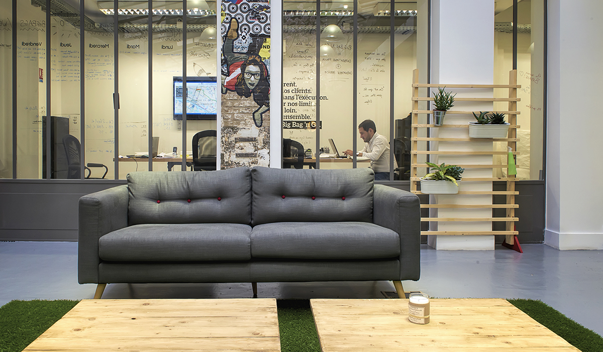 bureaux-agence-publicite-evenementiel-digital-les-pietons-jay-walker-paris-3