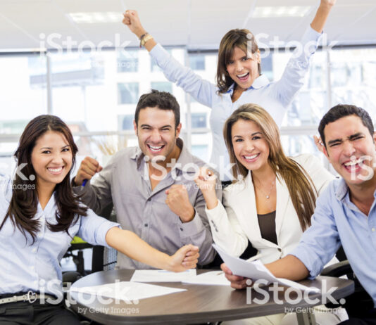 travailler-dans-la-communication-rend-heureux-1