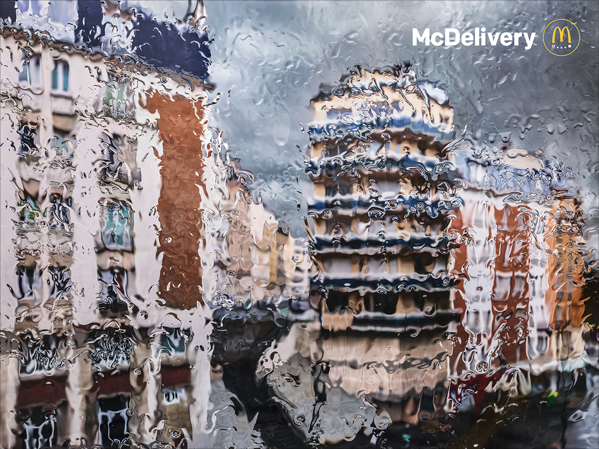 mcdelivery-mcdonalds-pluie-rain-publicite-marketing-print-affichage-tbwa-paris-3