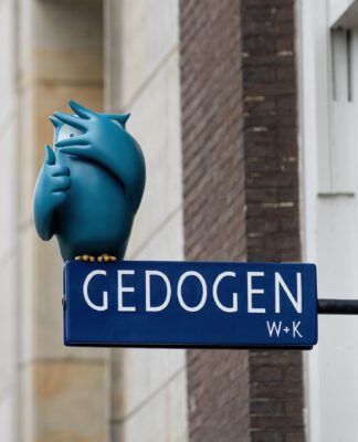 Interview – Susan Hoffman: “Wieden+Kennedy Will Never Be For Sale” Street Art Frankey Gedogen Wieden & Kennedy